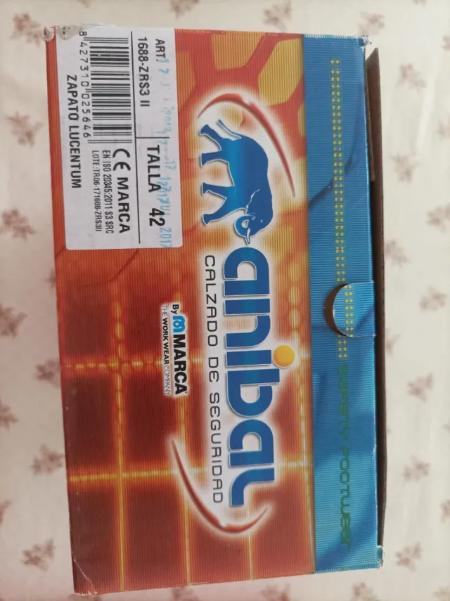 Zapatos de Seguridad Anibal Talla 42 Como NUEVAS