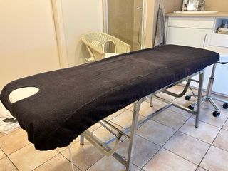 Se venden 3 camillas de 3 cuerpos