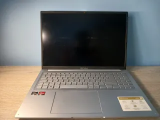 Asus VivoBook Notebook Grigio/Argento