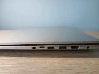 Asus VivoBook Notebook Grigio/Argento