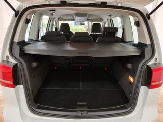 Volkswagen Touran 2015 1.2TSI TREND CON ENGANCHE