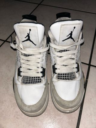 Jordan 4 Grigio Bianco
