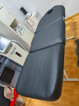 Camilla profesional articulable tres c