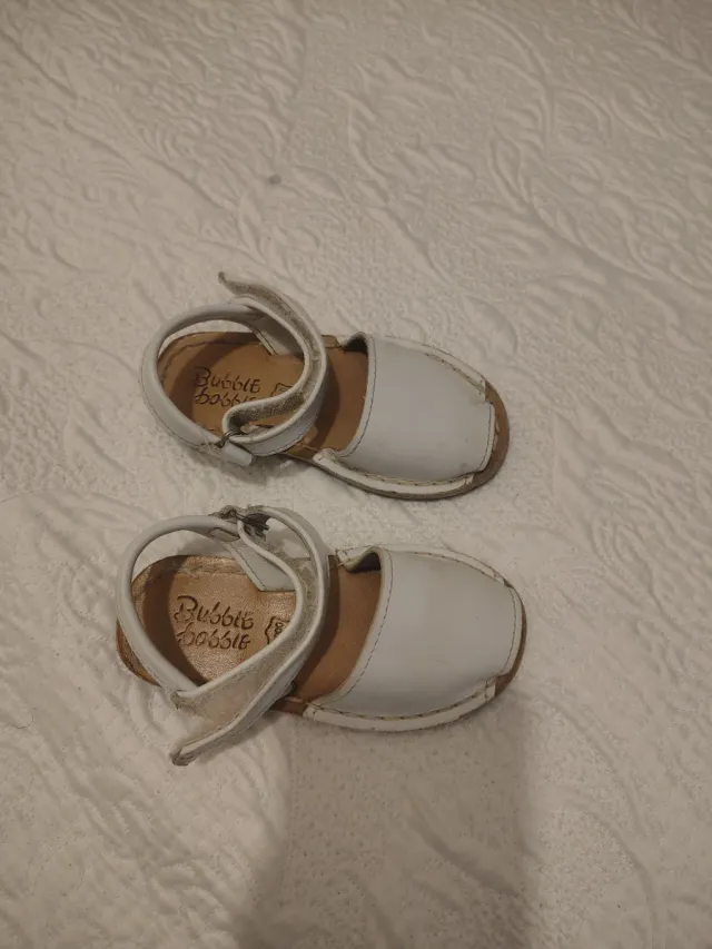 Mallorquinas Bubble Bobble blancas bebé