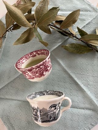 Tazas Cartuja porcelana diseño floral