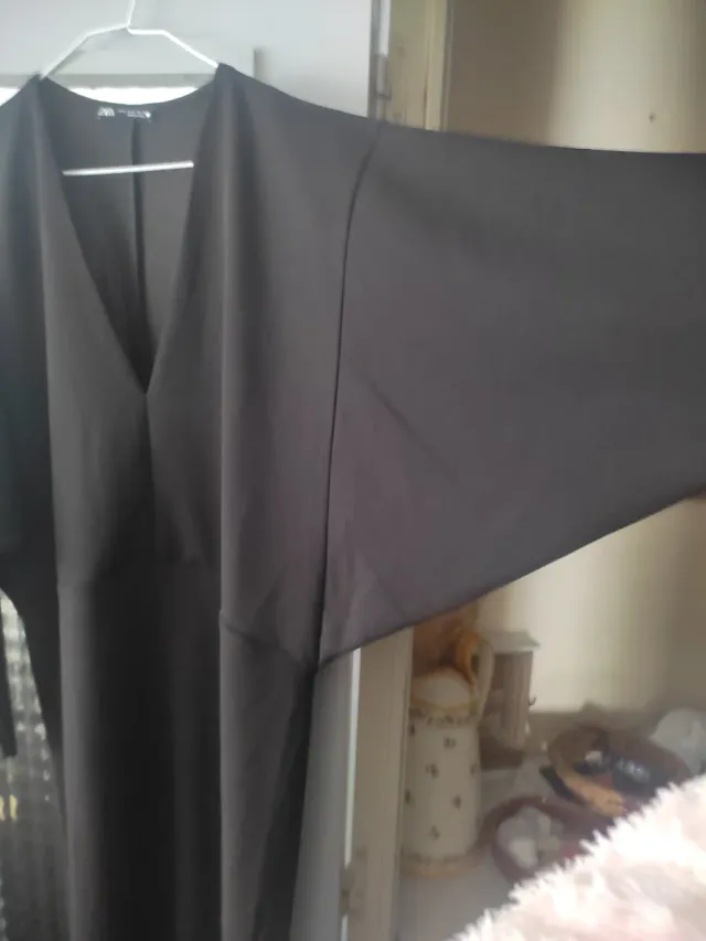Vestido negro Zara manga japonesa talla S