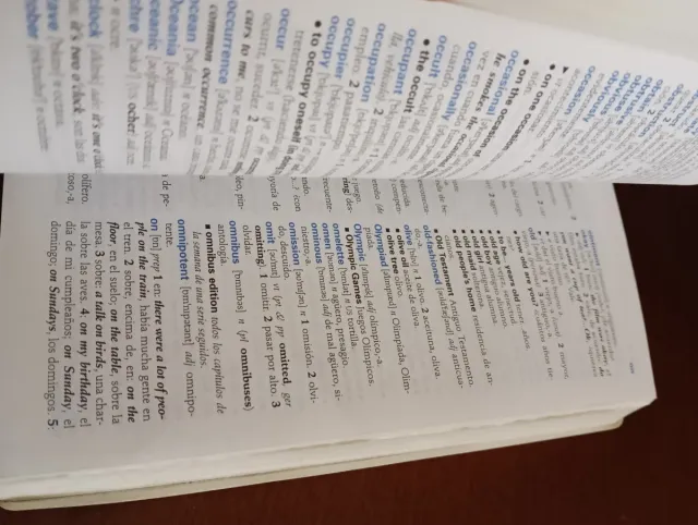 Diccionario English-Spanish/ Espanol-Ingles/ Di...