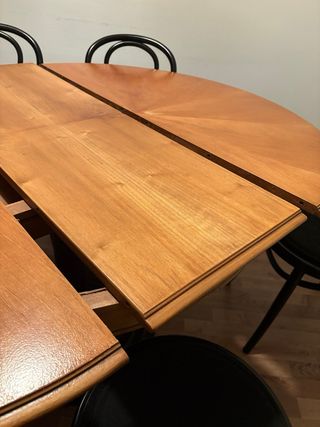 Mesa comedor extensible, se entre desarmada