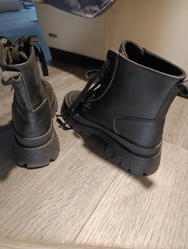 Botines negros plataforma talla 39