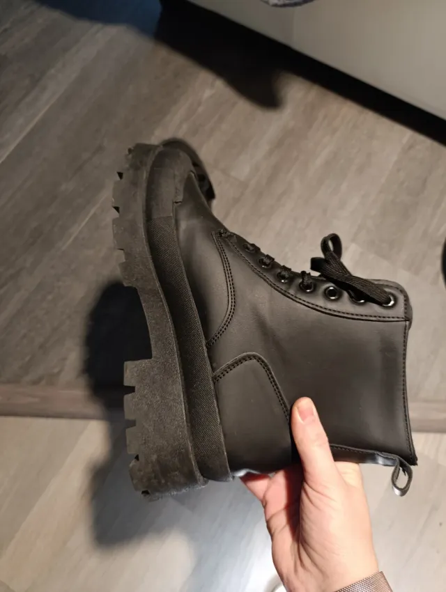 Botines negros plataforma talla 39