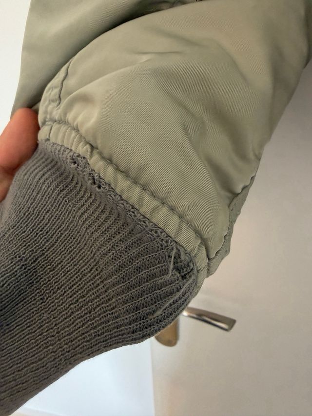 Chaqueta Alpha Industries gris