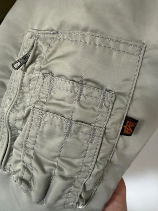 Chaqueta Alpha Industries gris