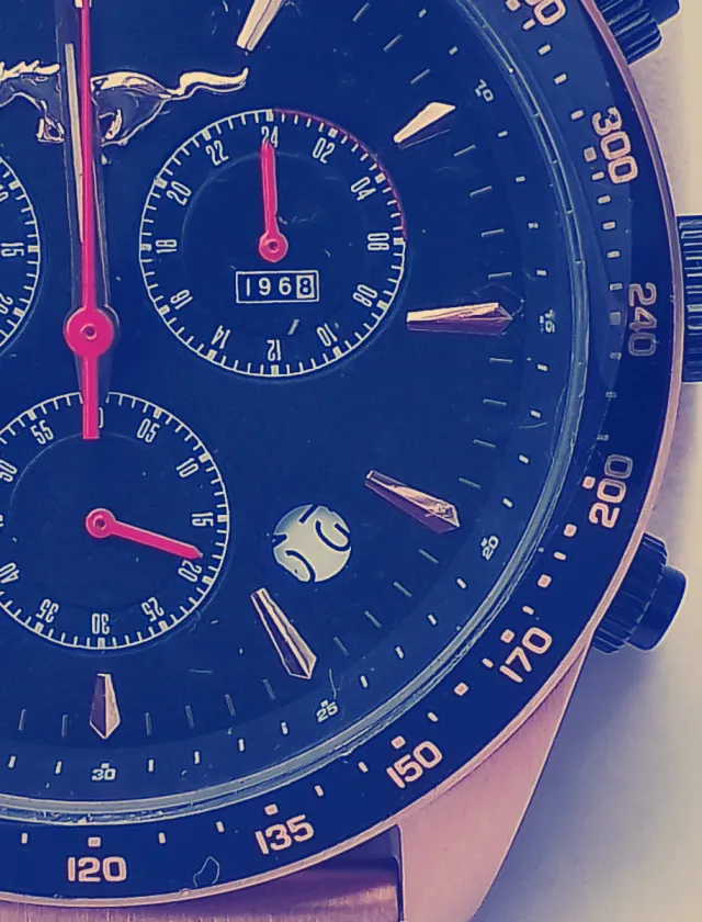 Reloj Ford Mustang Cronógrafo Negro y Dorado