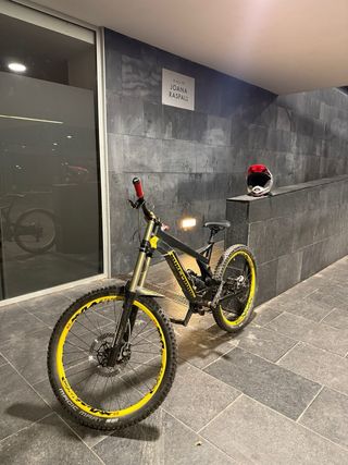 Bicicleta Nukeproof Pulse DH