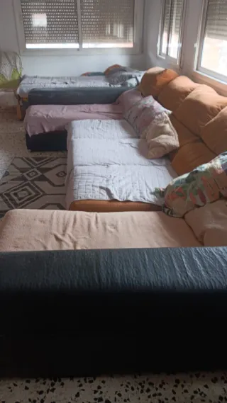 Sofá cama  modular grande marrón