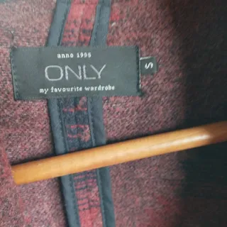 Chaqueta sin botones con estampado étnico