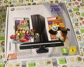Xbox 360 Kinect 250GB + Juegos