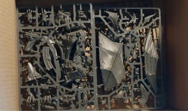 Krondys, Hijo de Dracothion en matriz Warhammer