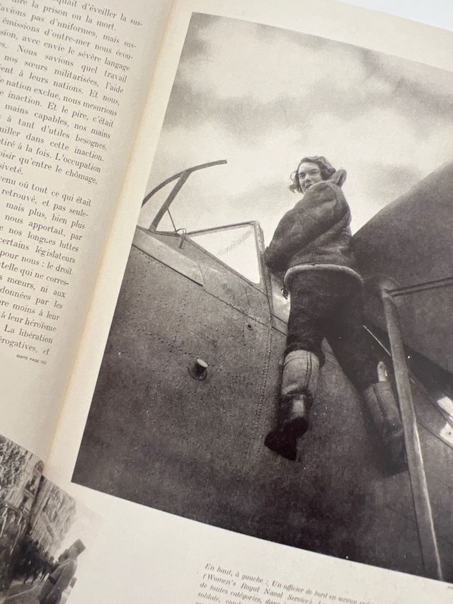 Issues: A History of Photography in Fashion Mag...