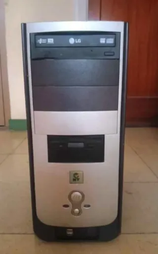 Ordenador 80GB Retro