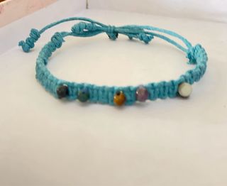 Pulsera de protección con piedras