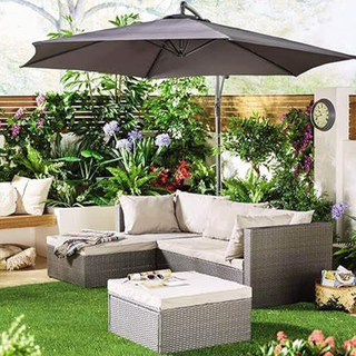 Set Salotto da Giardino in Polyrattan con Pouf e D