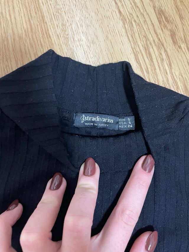 Conjunto 2 Tops sin mangas cuello alto