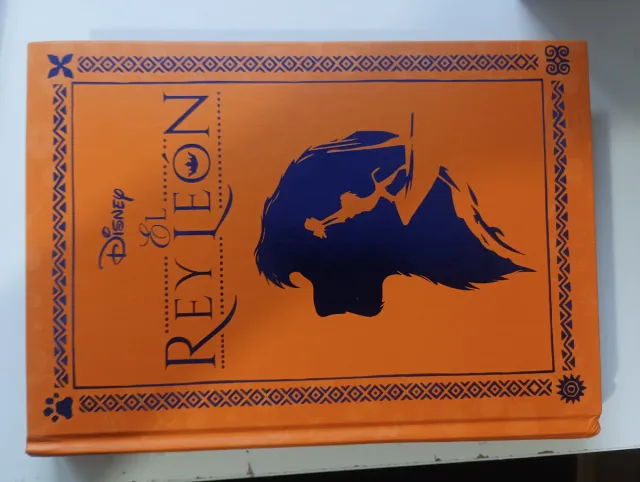 Libros Disney Salvat El Rey León y Del Revés