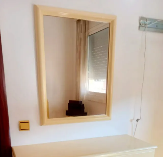 ESPEJO CON TRANSPORTE INCLUIDO