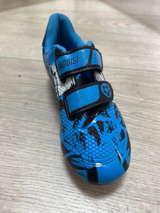 Zapatos Fútbol Niño FG/AG Botas Talla 28.