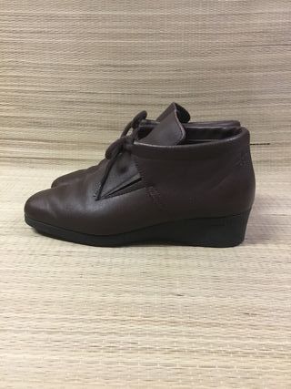 Botines de piel marrón Hirica