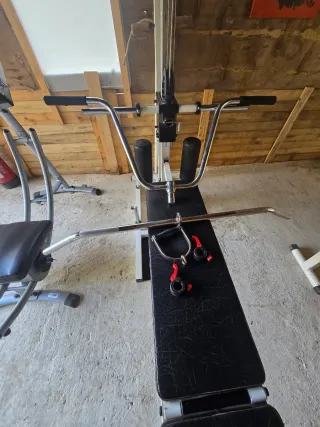 GYM completo ( ALGO NEGOCIABLE)