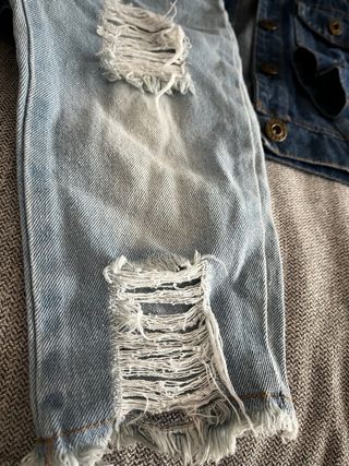 Lote Ropa Niña Talla 5: Chaqueta y Pantalón