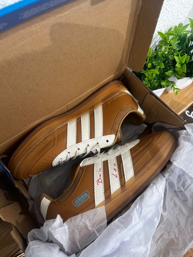 Adidas Gazelle Benito y Leo Marrones