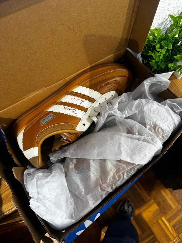 Adidas Gazelle Benito y Leo Marrones