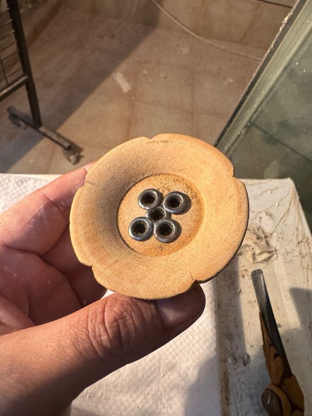 Porta incienso artesanal madera y metal