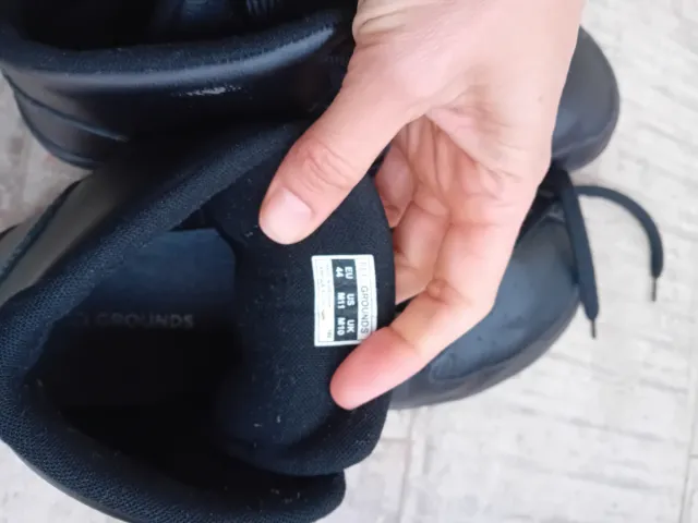 Deportivas negras Feelground Talla 44