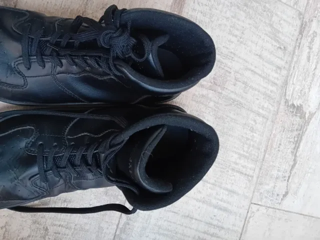 Deportivas negras Feelground Talla 44