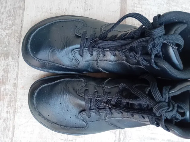 Deportivas negras Feelground Talla 44