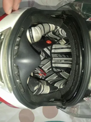 Casco Scorpion EXO-1000 Talla M. tiene pin-lock