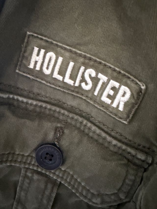 Chaqueta Hollister verde militar Talla M