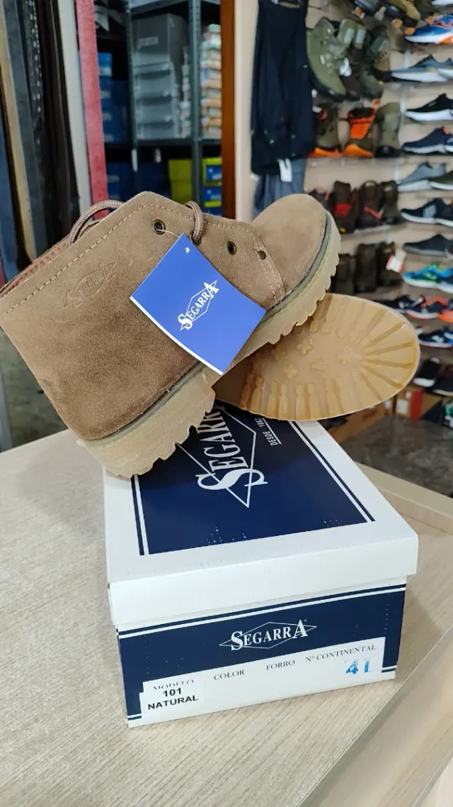Botas Segarra Talla desde el 35 al 46 Beige/Marrón