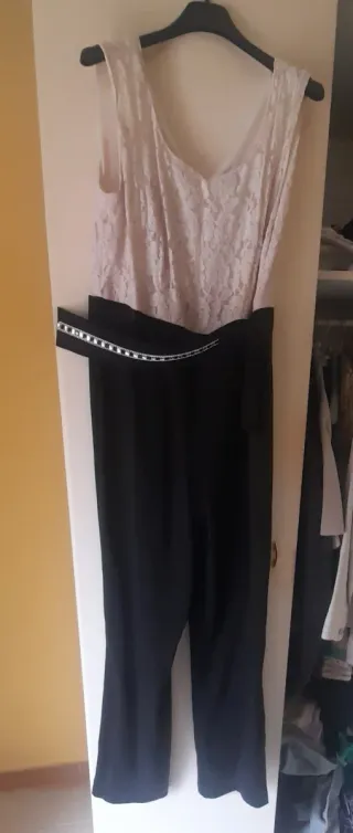 Mono fiesta beige y negro talla 46