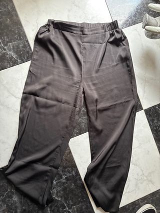 conjunto pantalones y camiseta palabra de honor