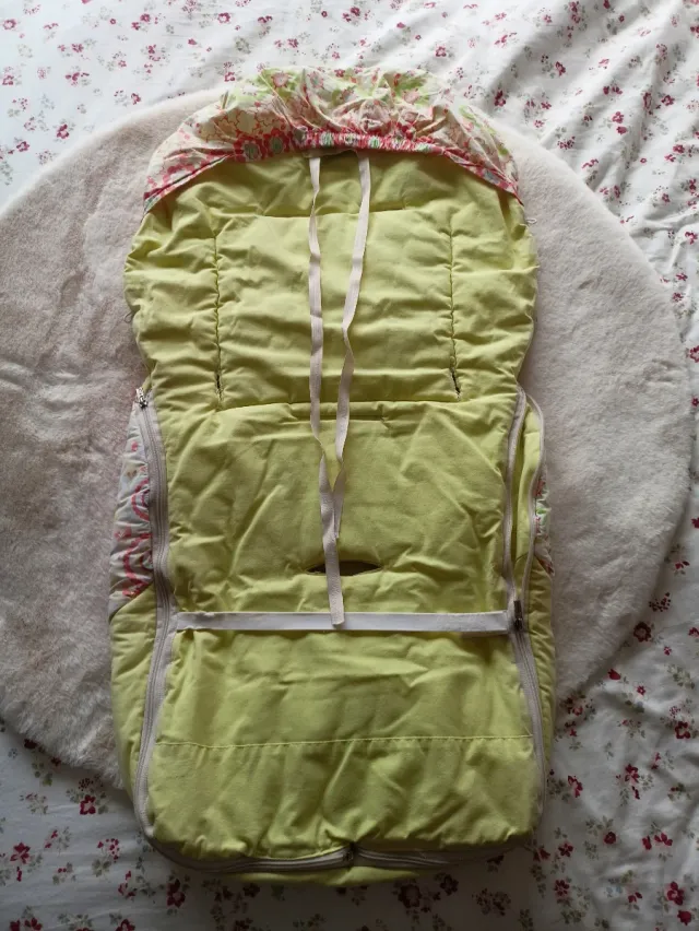 Saco para silla de carrito floral