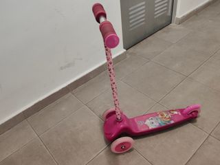Patinete Patrulla Canina Rosa