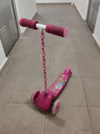 Patinete Patrulla Canina Rosa