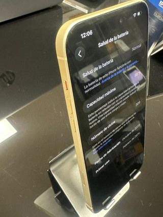 iPhone 15 Plus 128GB Amarillo