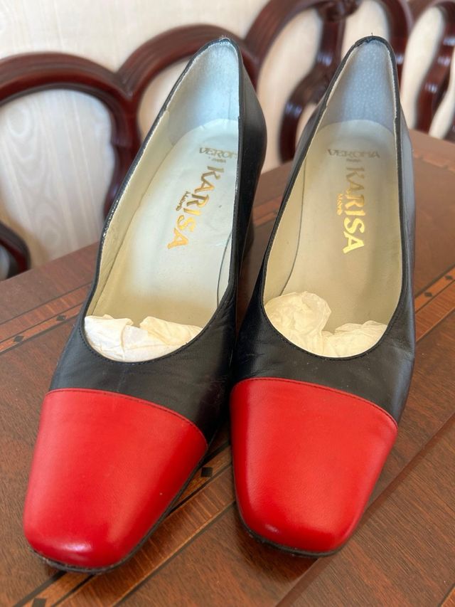 Zapatos KARISA Negros y Rojos