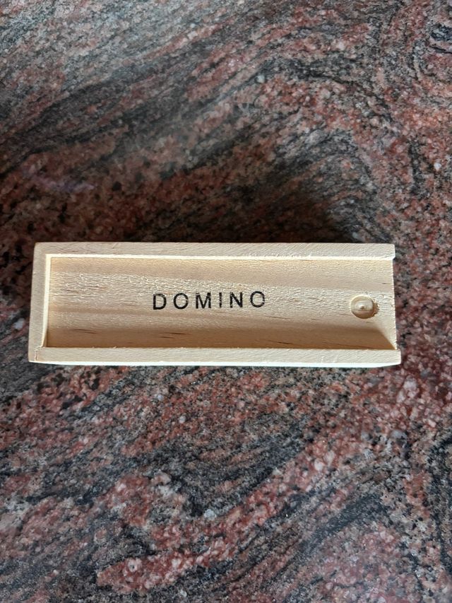 Domino